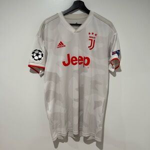Juventus away jersey